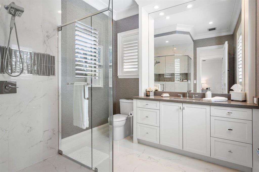 ROYAL PALM YACHT & COUNTR - Residential