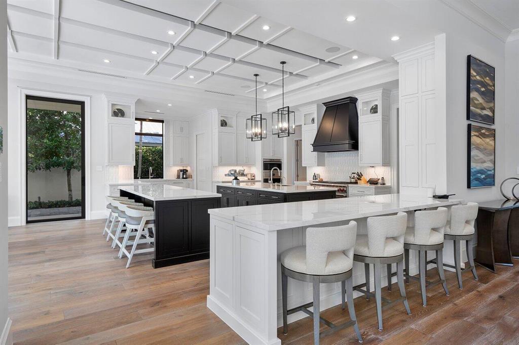 ROYAL PALM YACHT & COUNTR - Residential