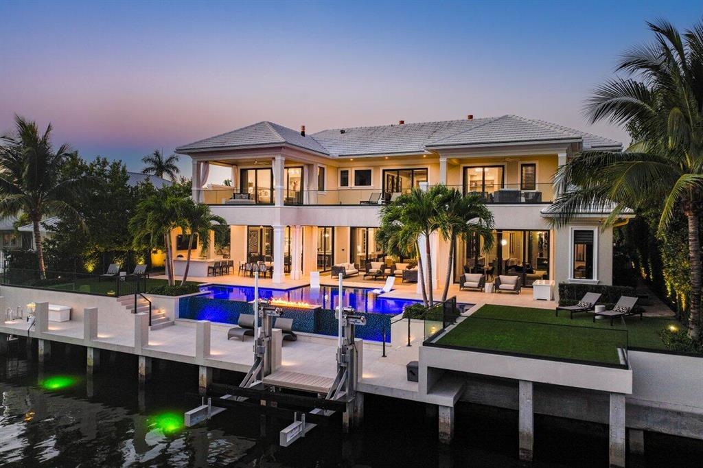 ROYAL PALM YACHT & COUNTR - Residential