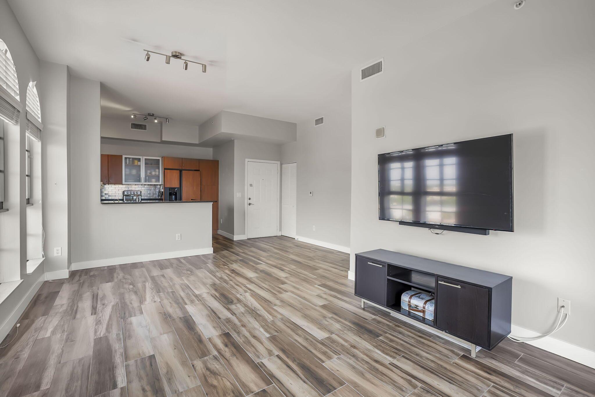 BOCA GRAND CONDO - Residential