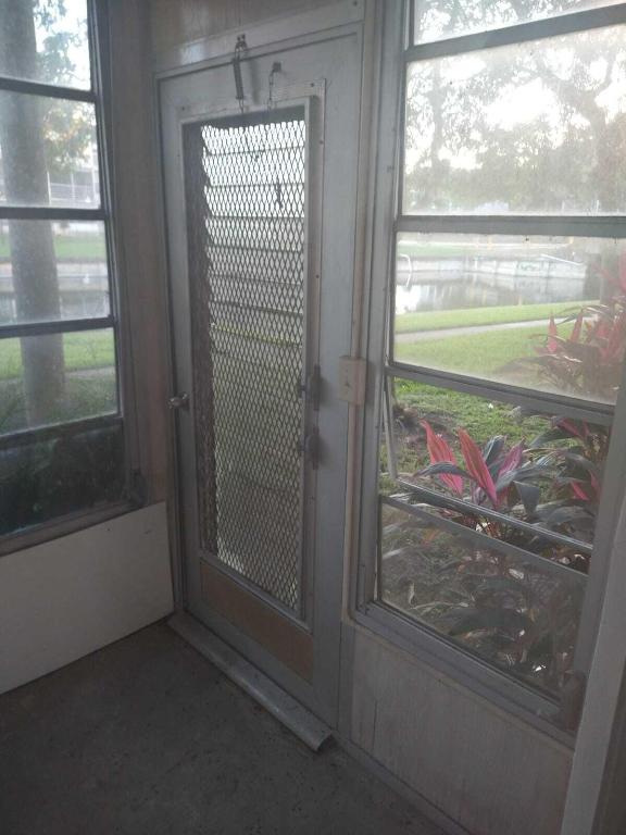 SANDS POINT CONDOMINIUM I - Residential