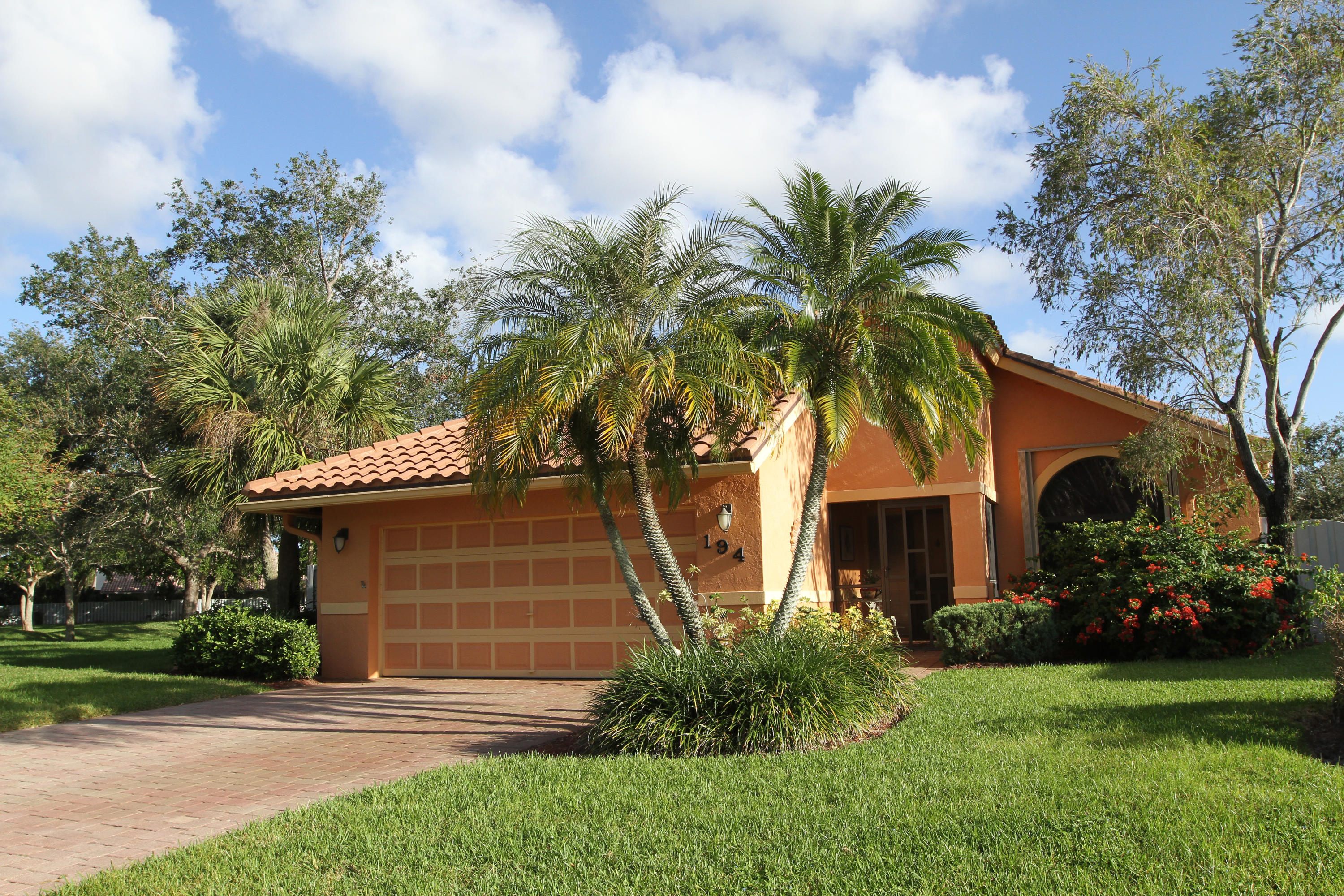 CITRUS GLEN - Residential