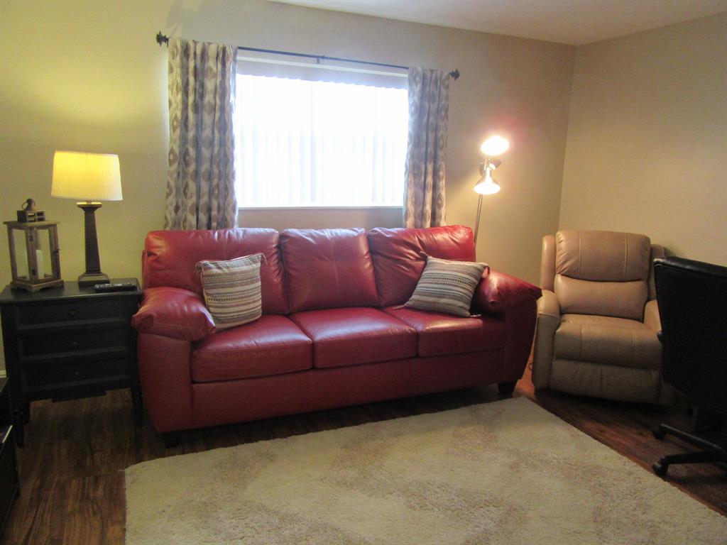 GOLDEN LAKES VILLAGE - Residential