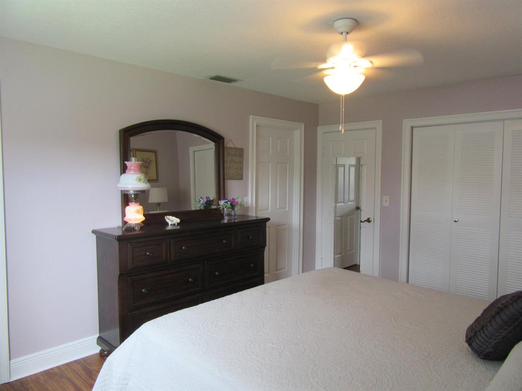 GOLDEN LAKES VILLAGE - Residential