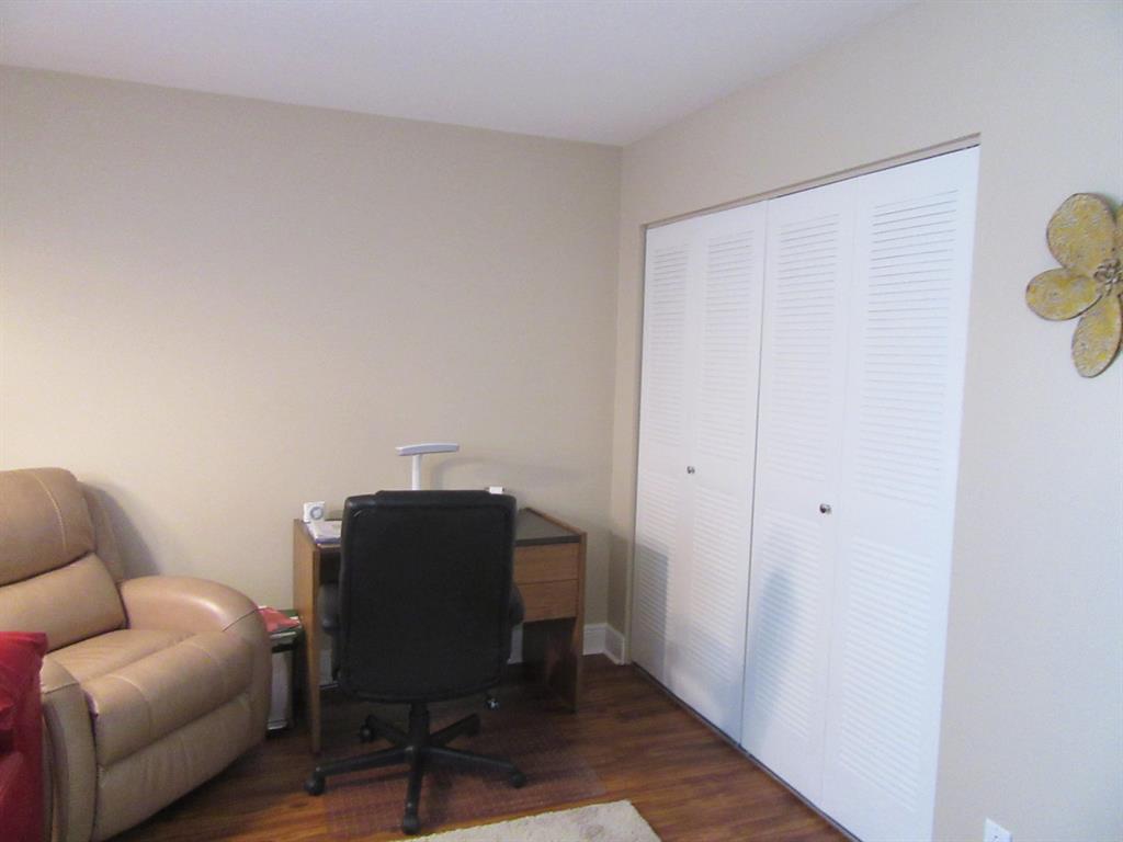 GOLDEN LAKES VILLAGE - Residential