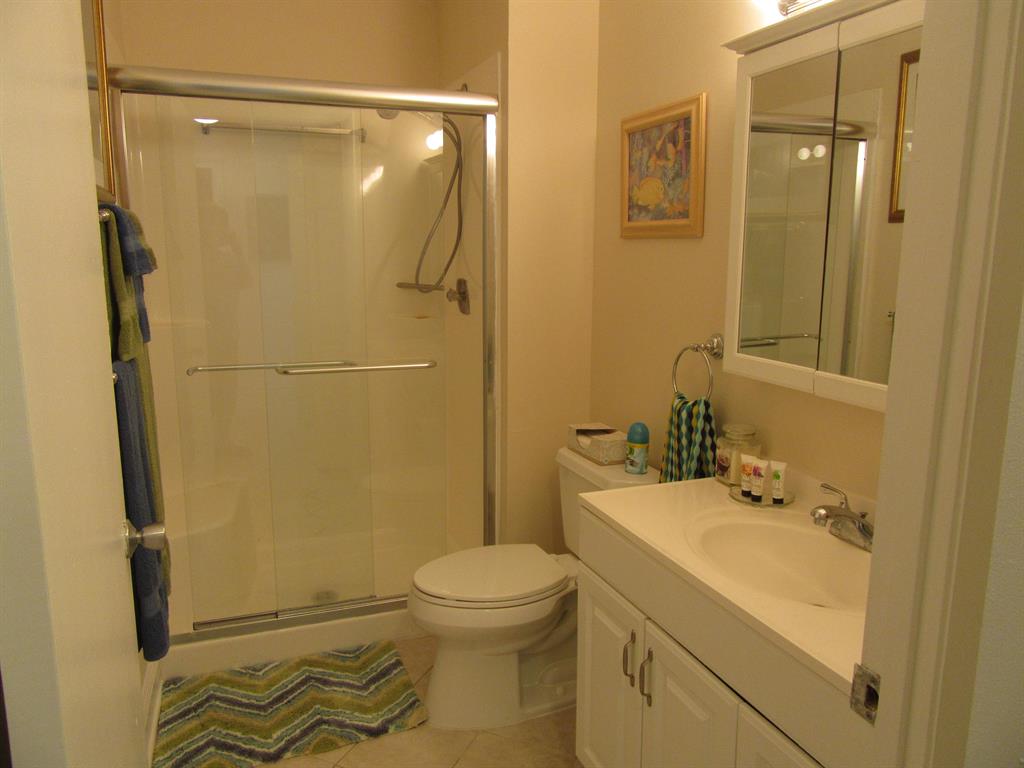 GOLDEN LAKES VILLAGE - Residential