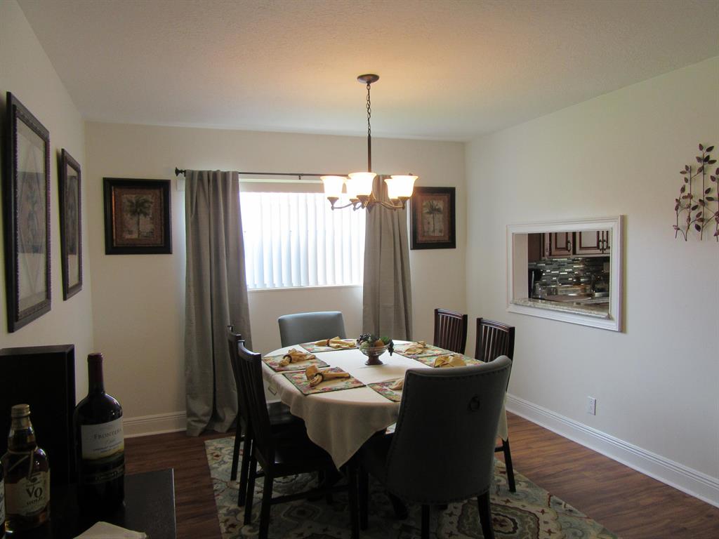 GOLDEN LAKES VILLAGE - Residential