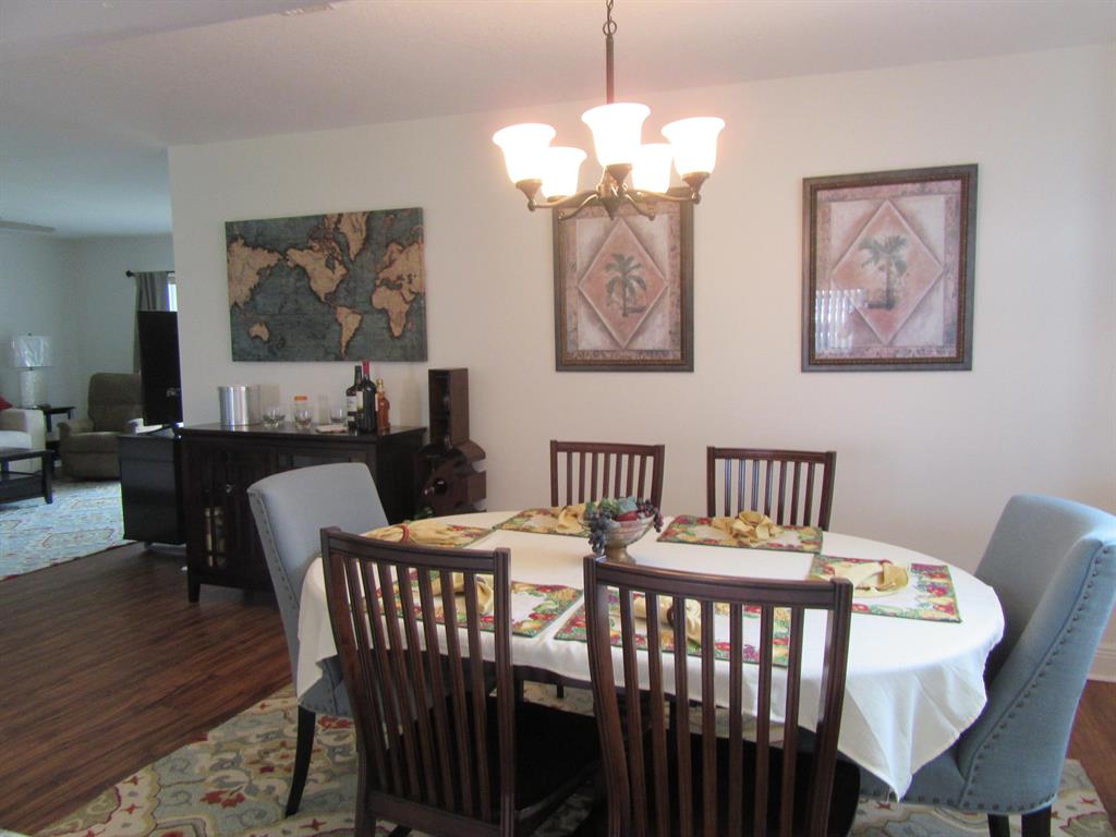 GOLDEN LAKES VILLAGE - Residential