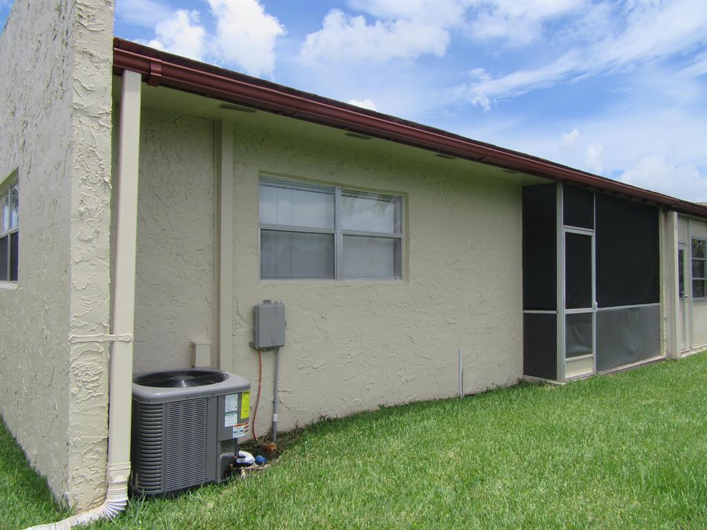 GOLDEN LAKES VILLAGE - Residential