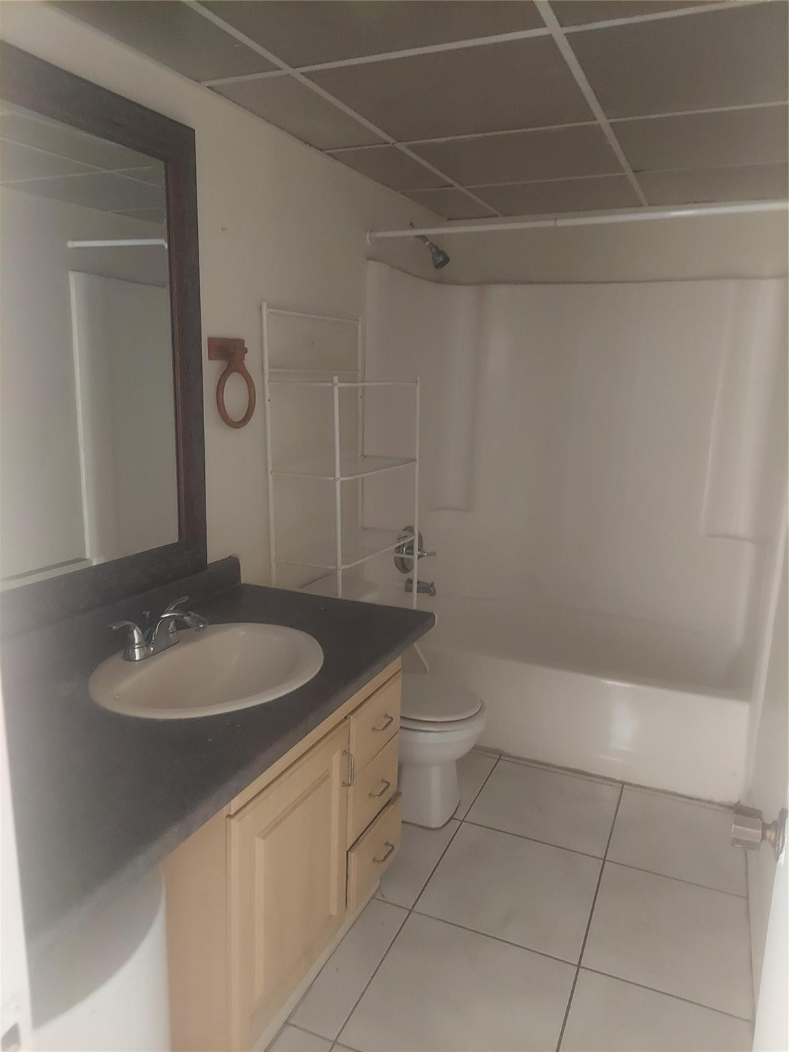 BROOKFIELD SQUARE CONDO - Residential