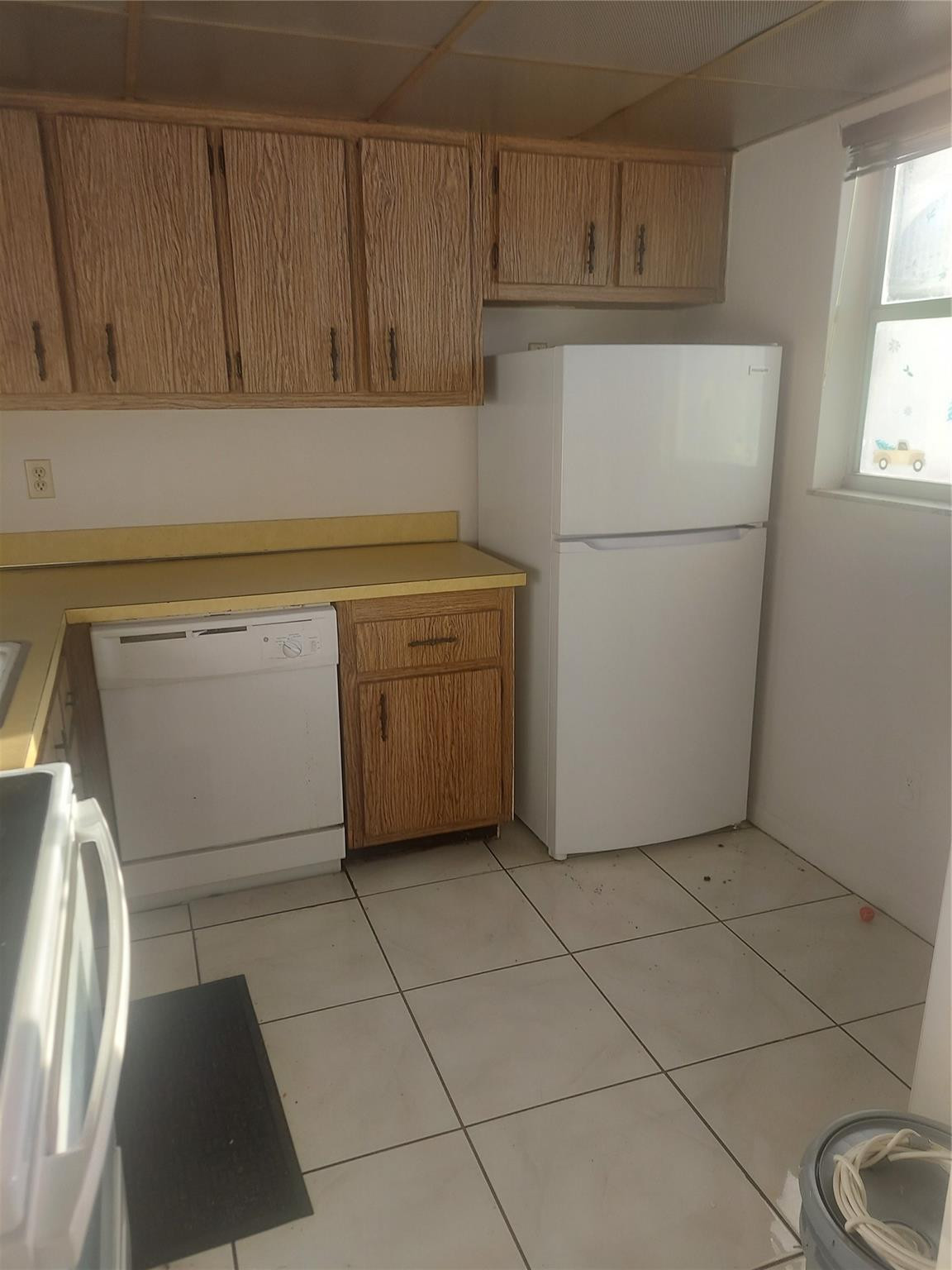 BROOKFIELD SQUARE CONDO - Residential