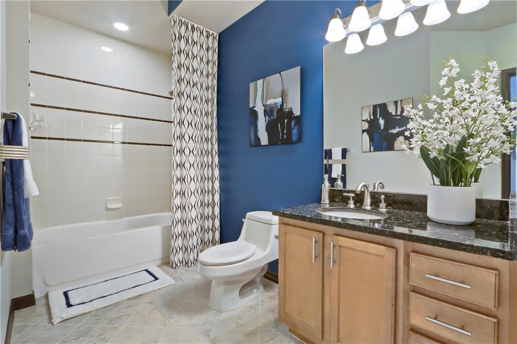 AMLI FLAGLER VILLAGE - Residential Lease