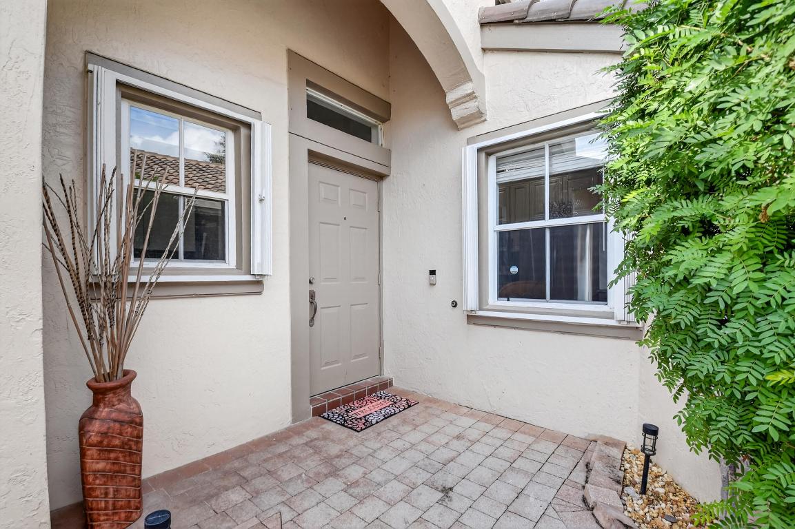 View photos, virtual tours, details... 7173 Whitfield Ave Avenue