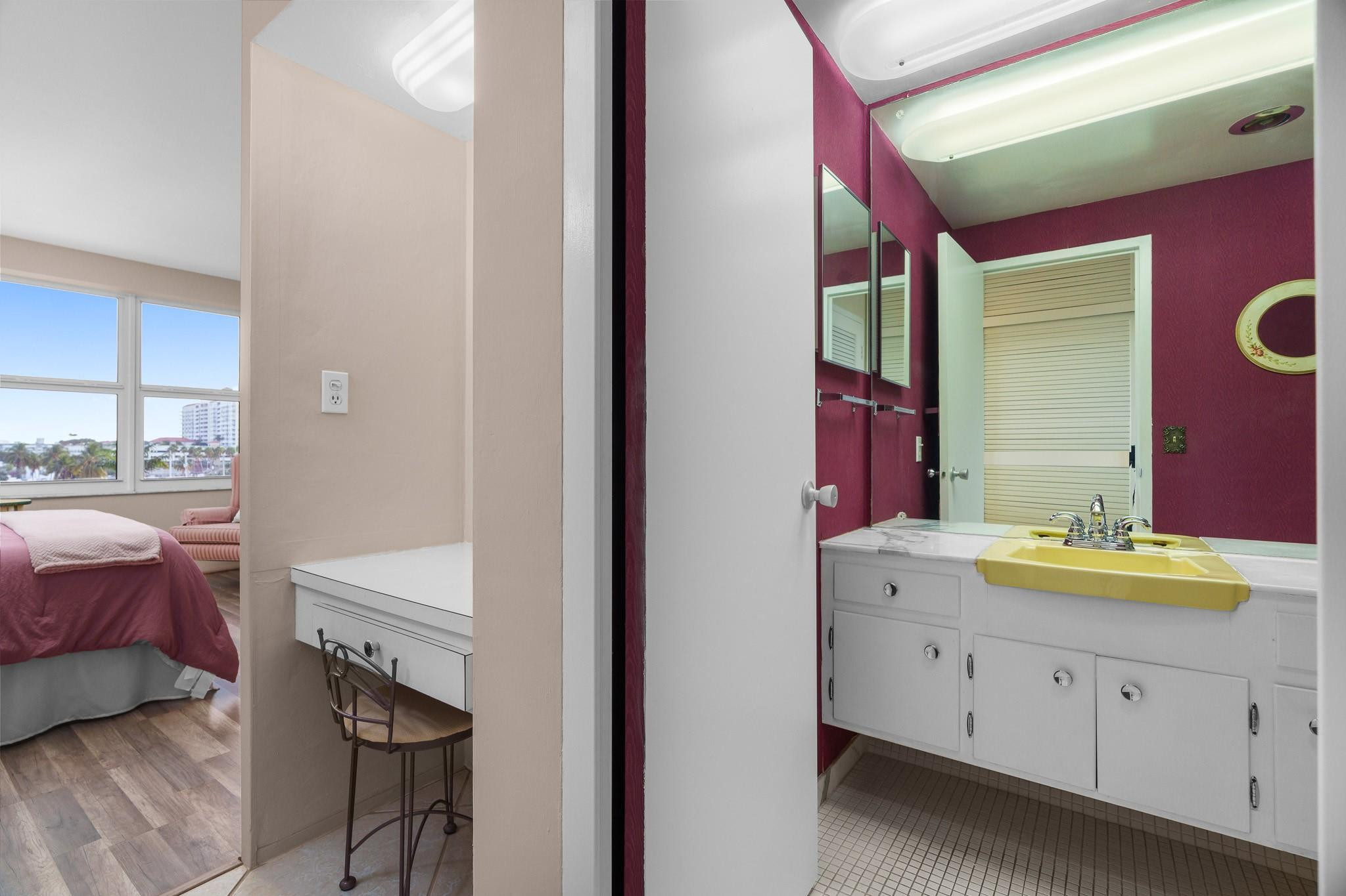 Coral Ridge Towers South - Residential