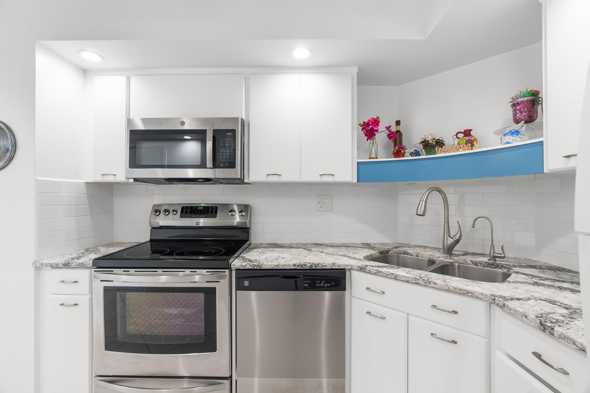 Coral Ridge Towers South - Residential
