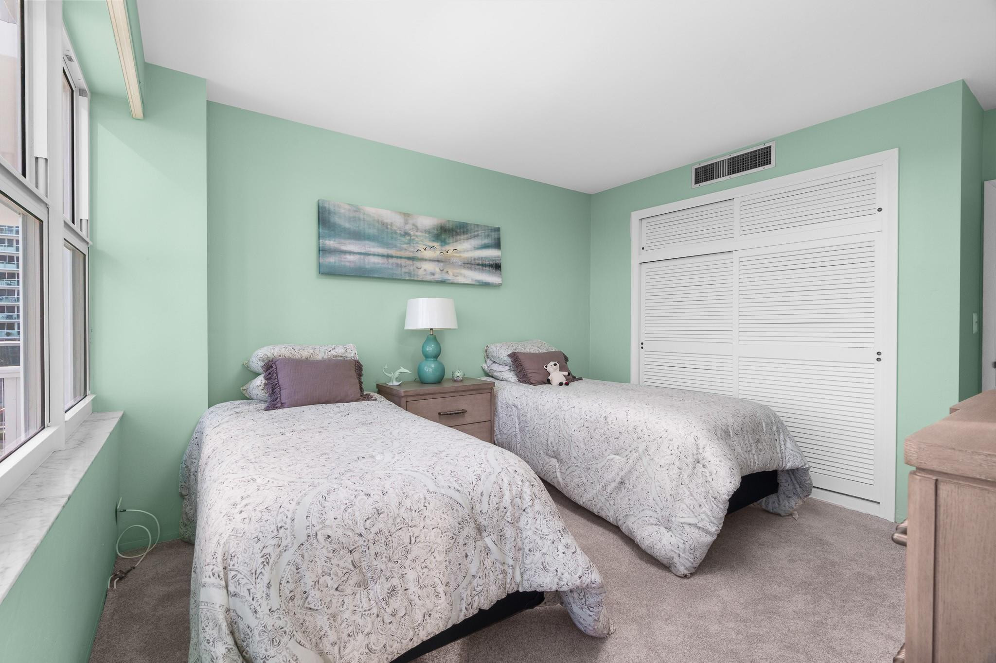 Coral Ridge Towers South - Residential