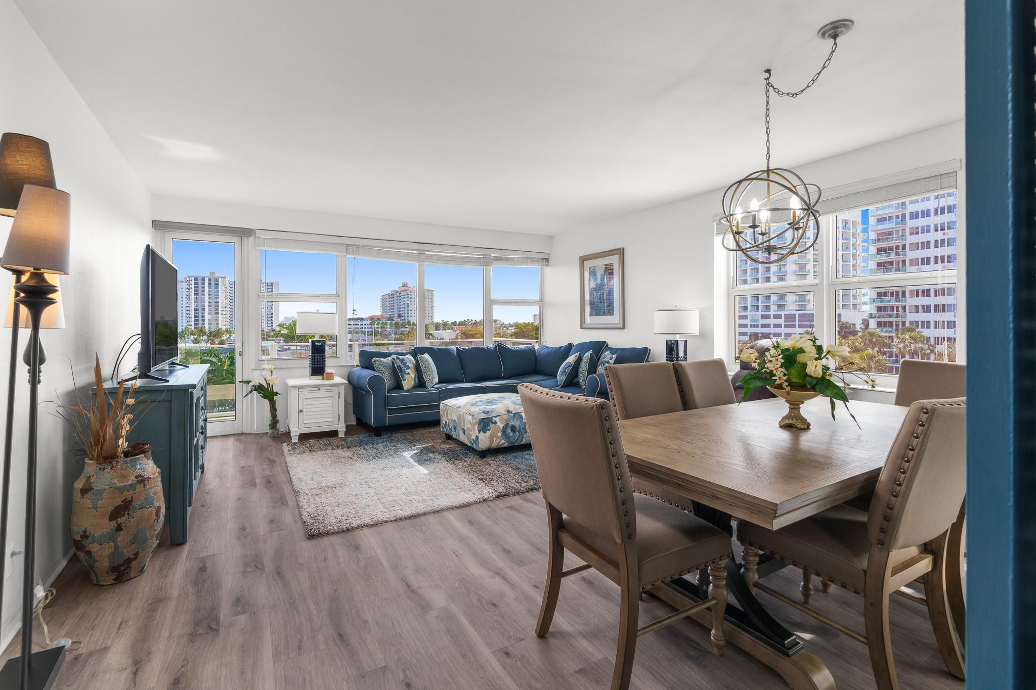 Coral Ridge Towers South - Residential