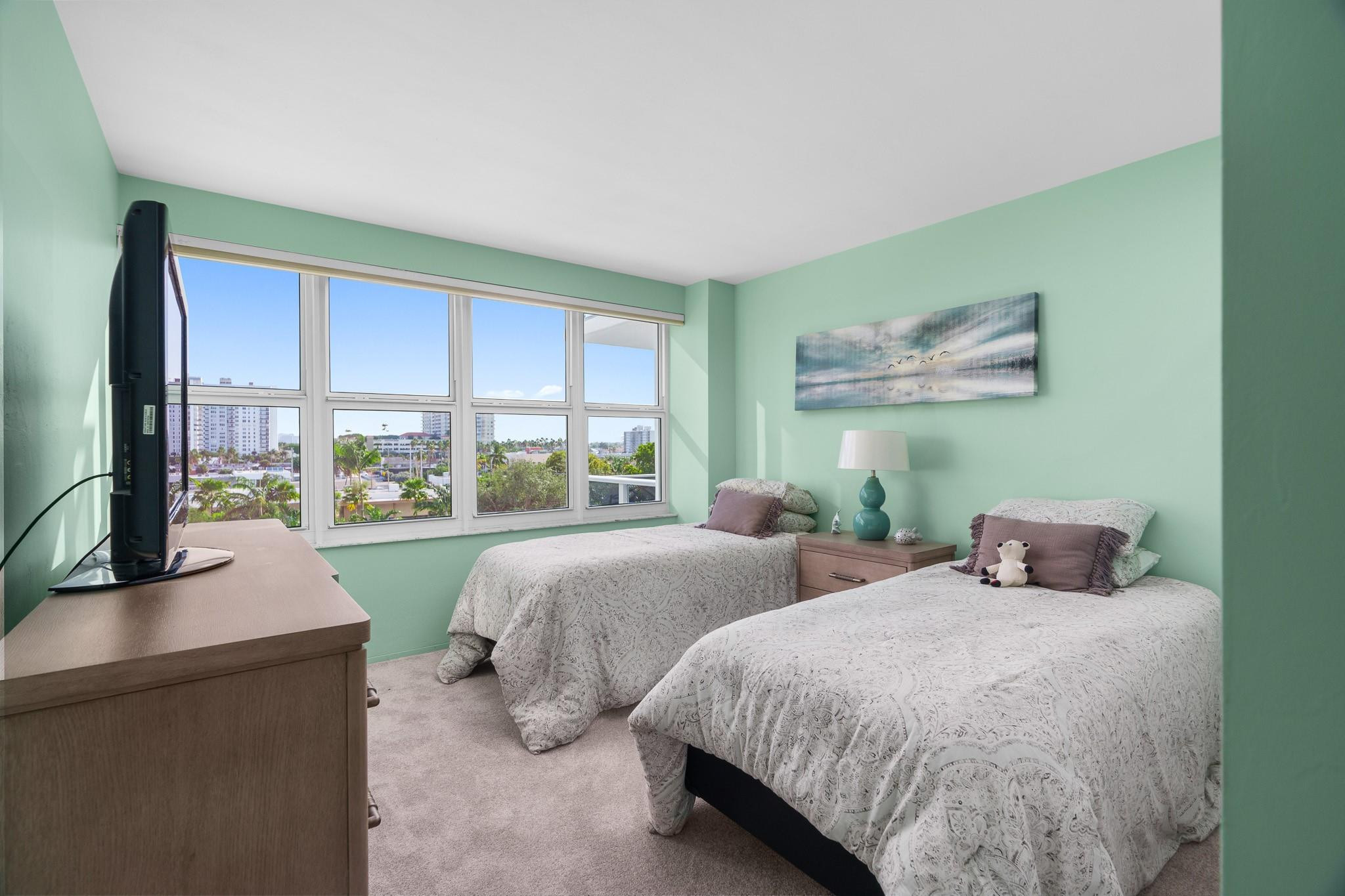 Coral Ridge Towers South - Residential