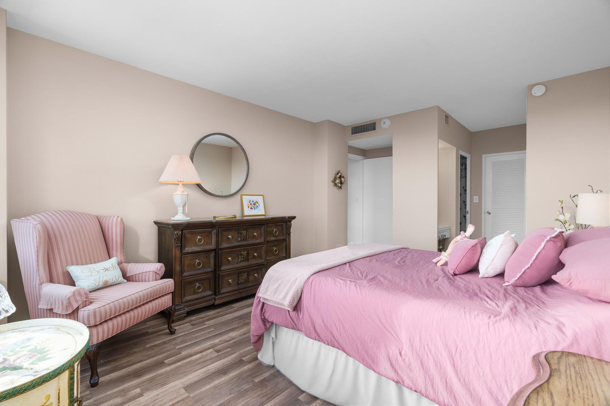 Coral Ridge Towers South - Residential