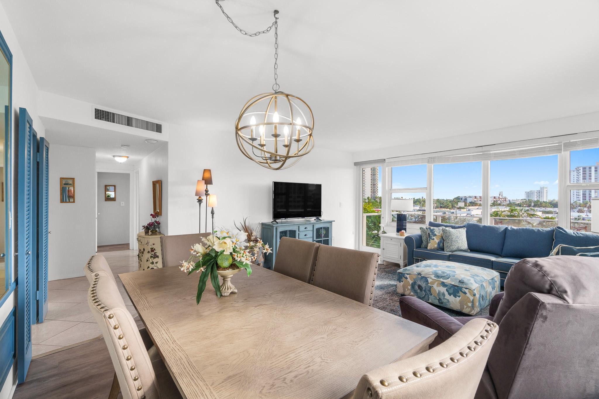 Coral Ridge Towers South - Residential