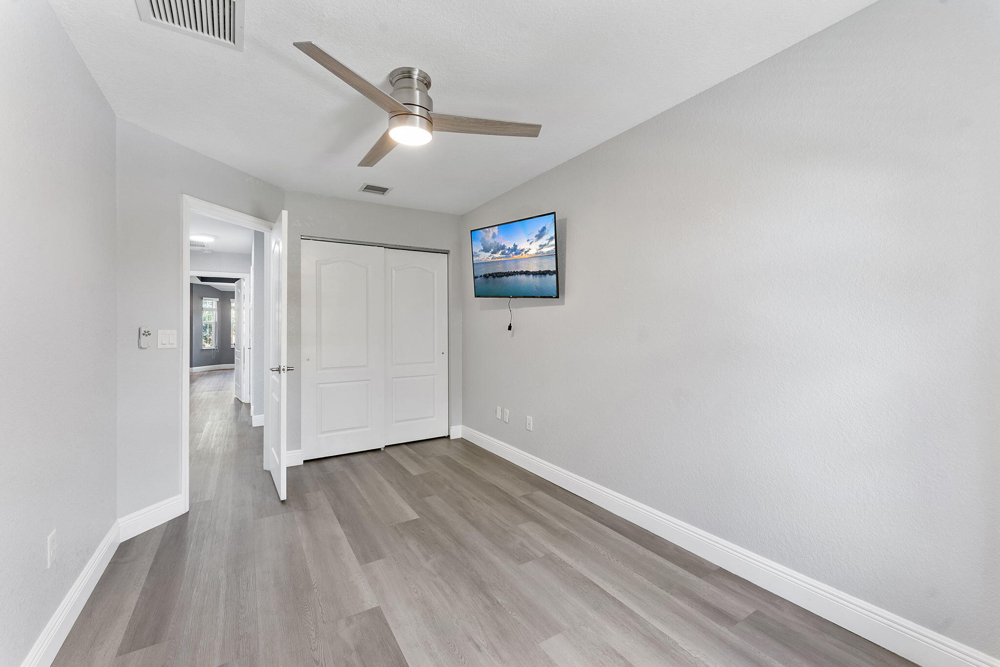 COLONY RESERVE AT LAKE WORTH - Residential