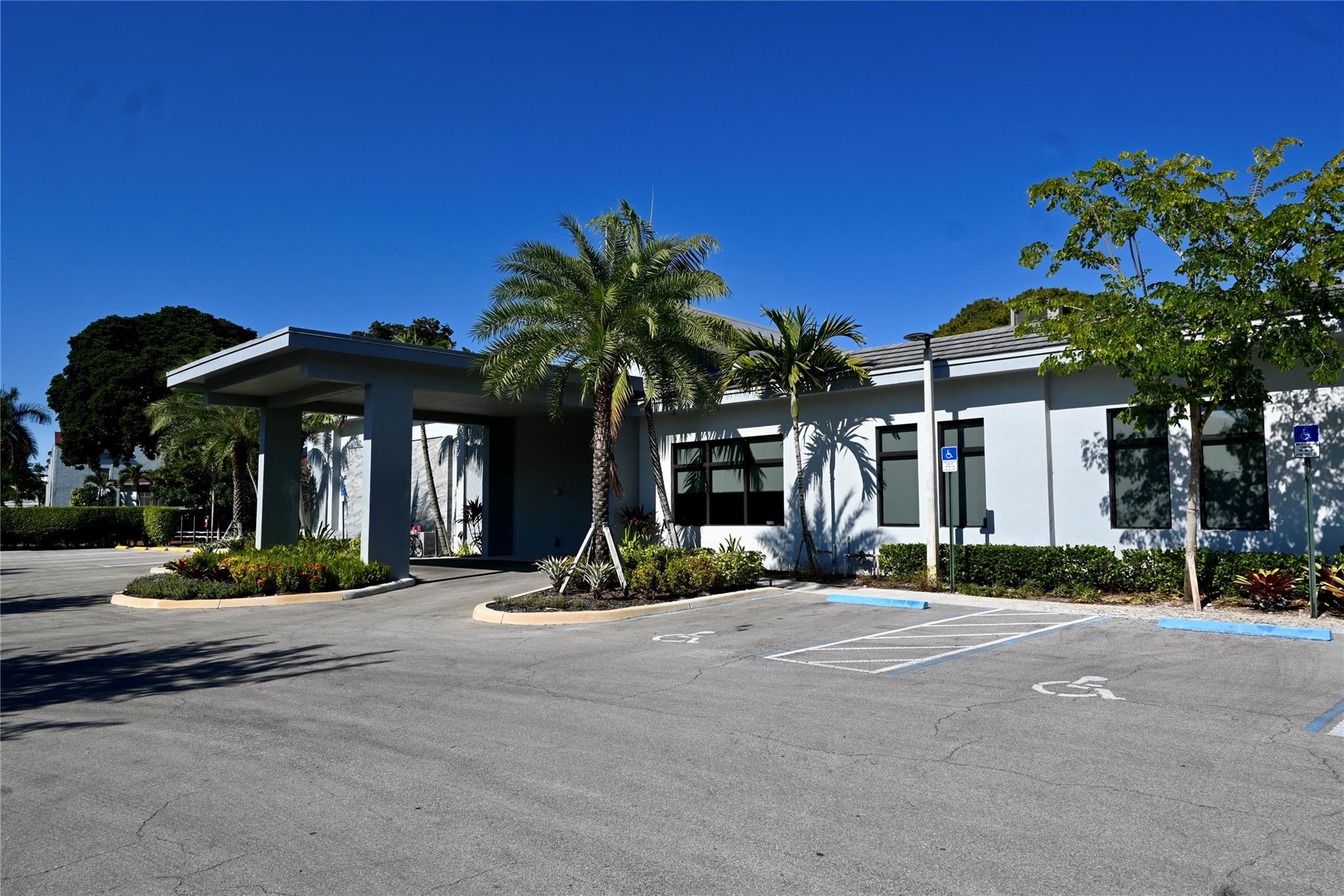 VILLAGES OF ORIOLE DEAUVI - Residential