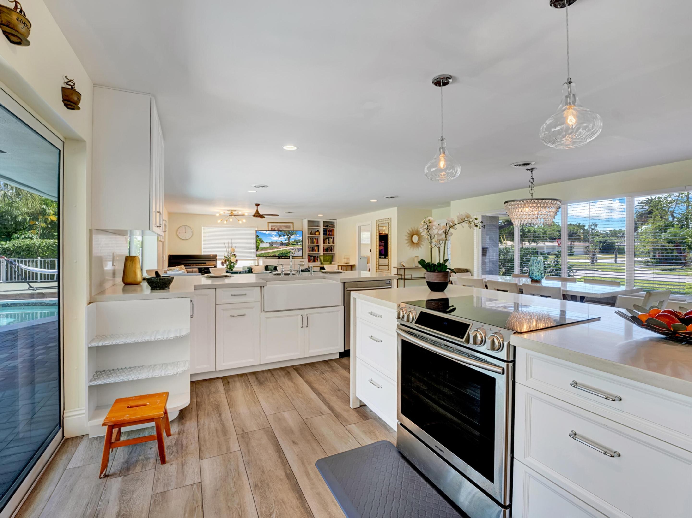 ROYAL OAK HILLS 2ND SEC - Residential Lease