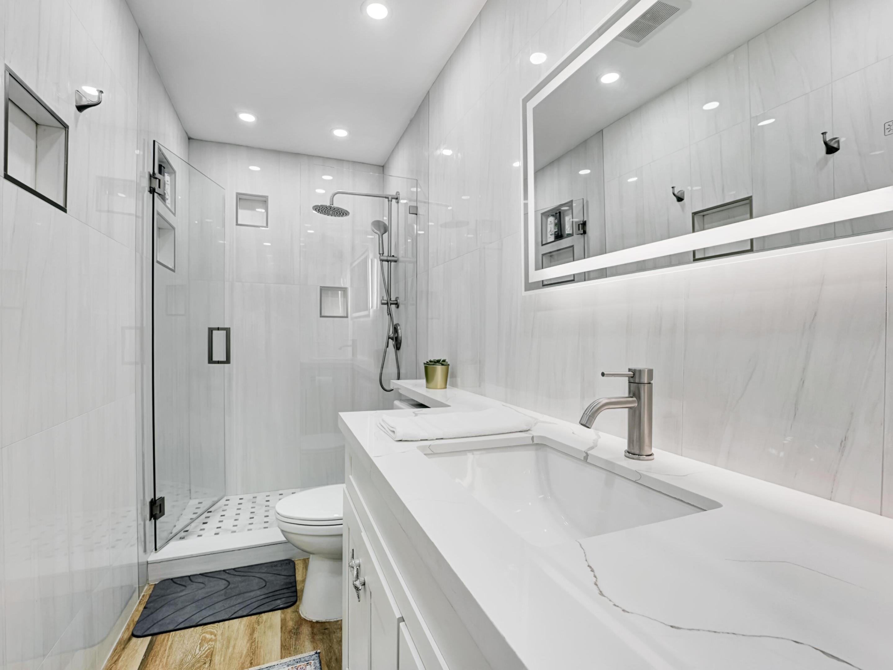 ROYAL OAK HILLS 2ND SEC - Residential Lease