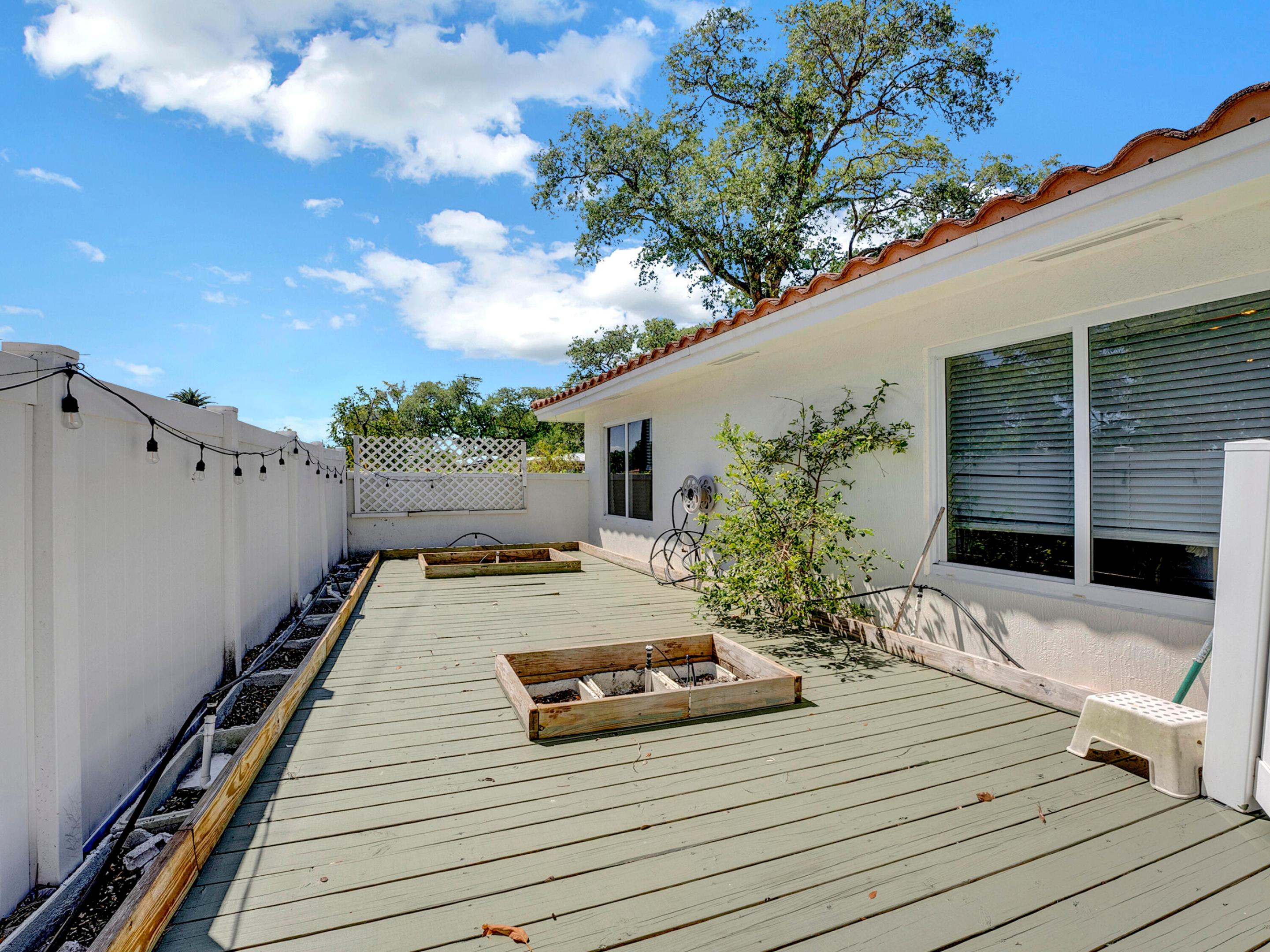 ROYAL OAK HILLS 2ND SEC - Residential Lease