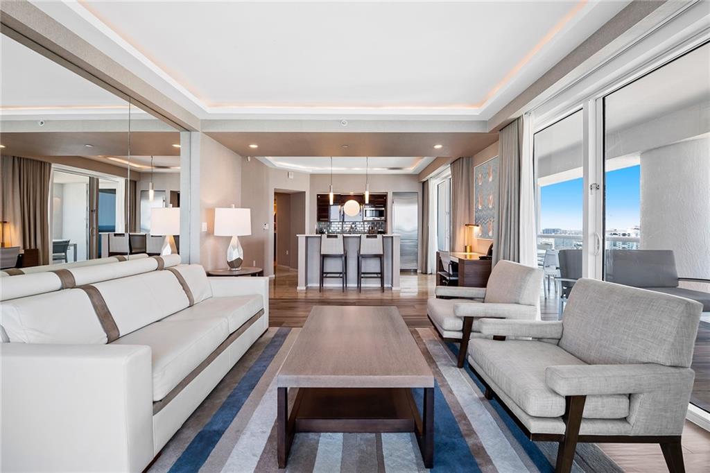 OCEAN RESORT RESIDENCES - Residential
