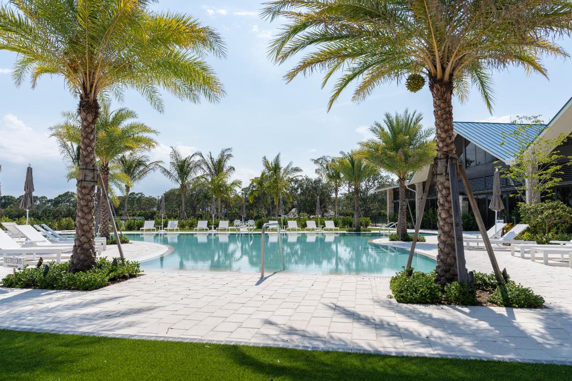 BRIARWOOD CONDO - Residential