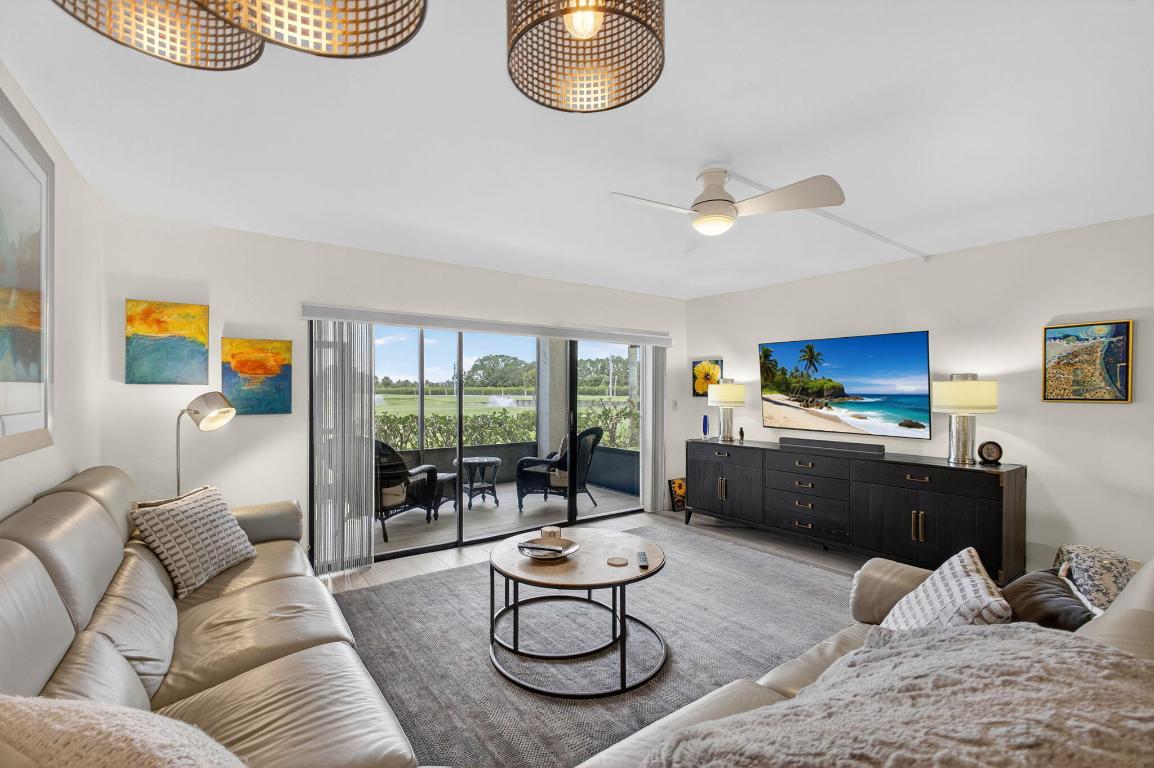 BRIARWOOD CONDO - Residential