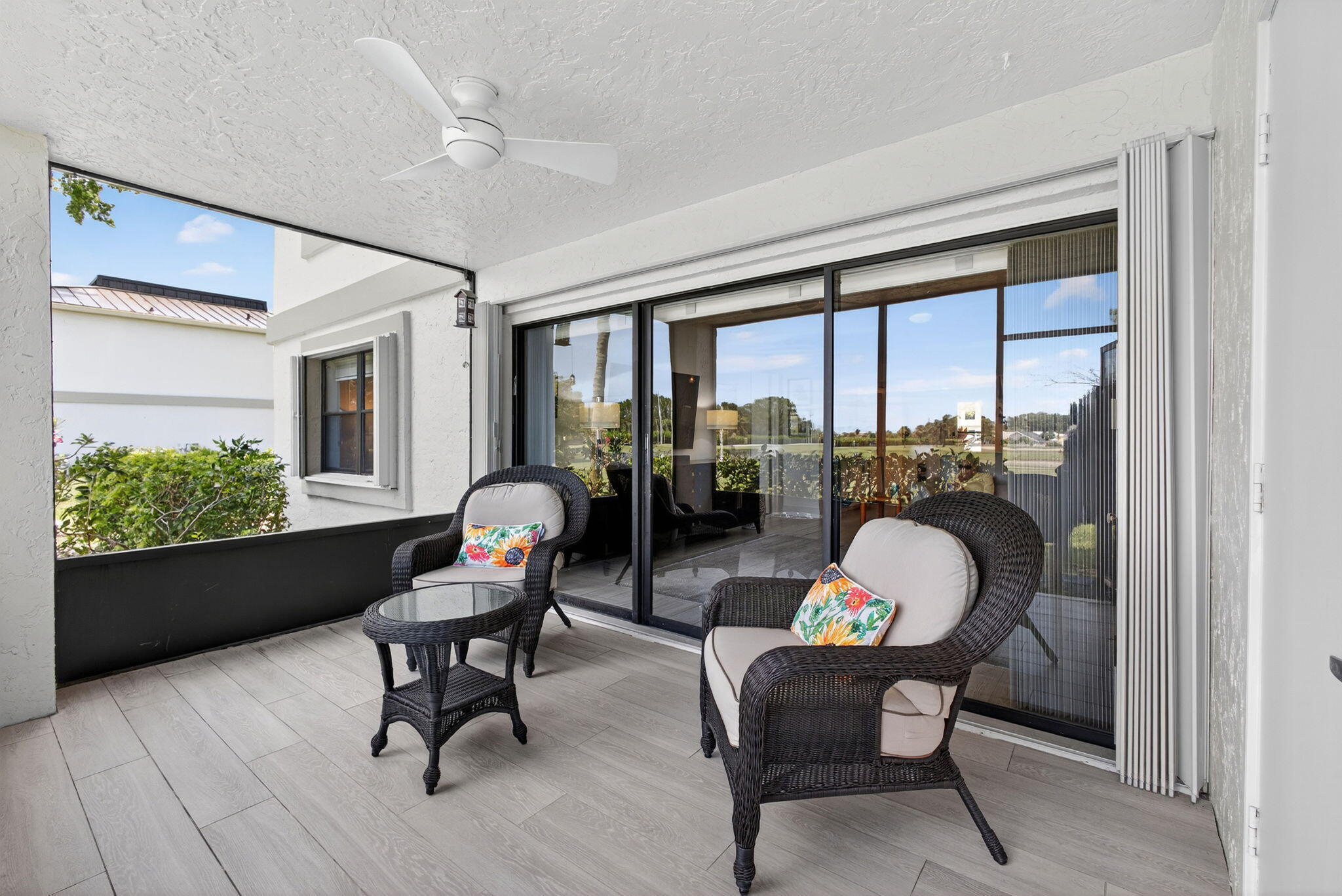 BRIARWOOD CONDO - Residential