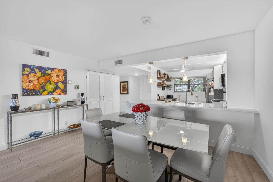 BRIARWOOD CONDO - Residential