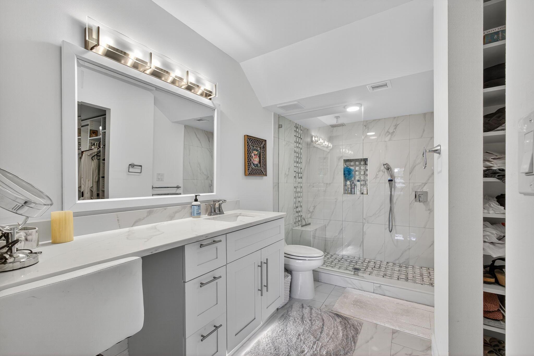 BRIARWOOD CONDO - Residential