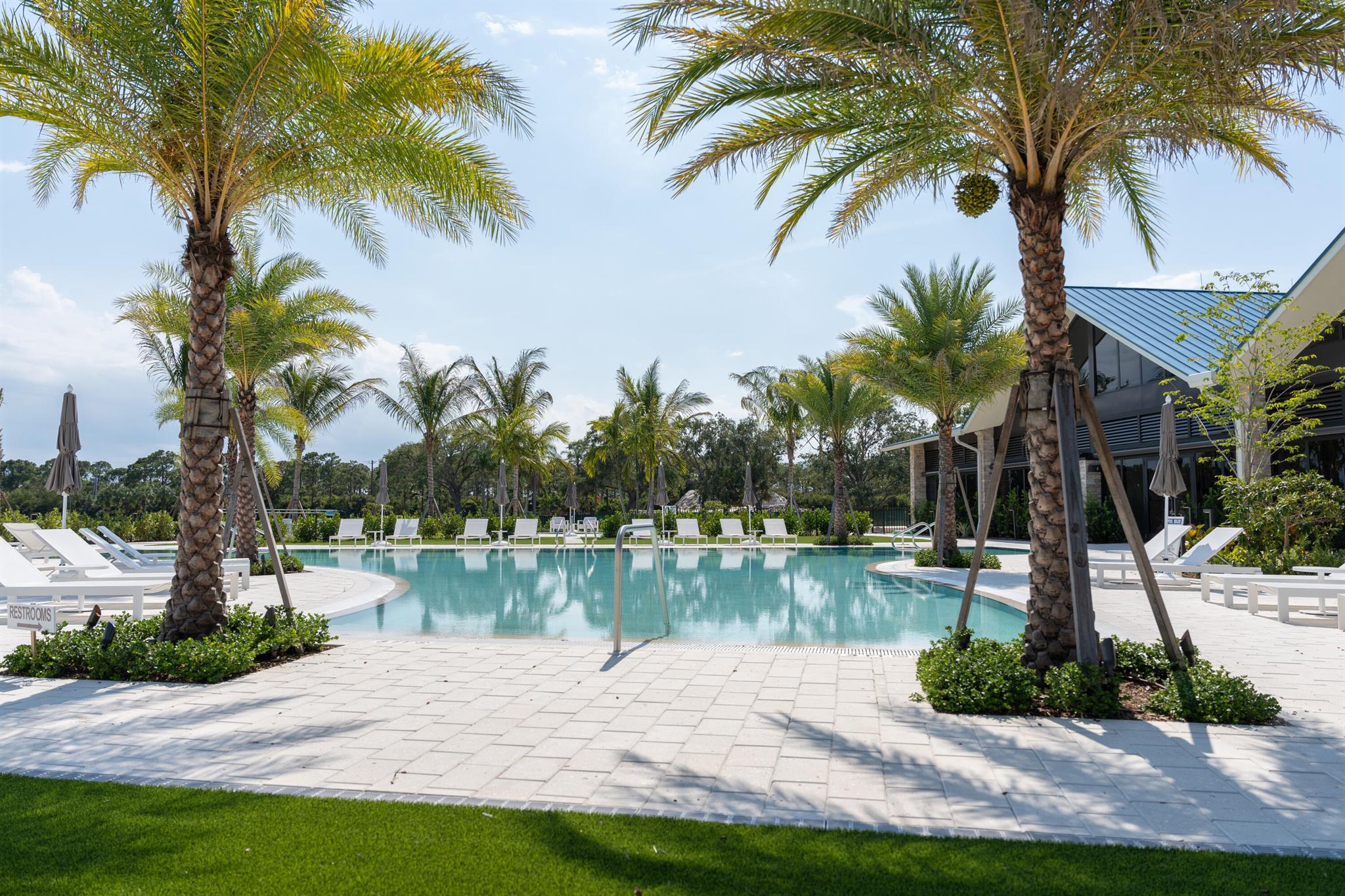 BRIARWOOD CONDO - Residential