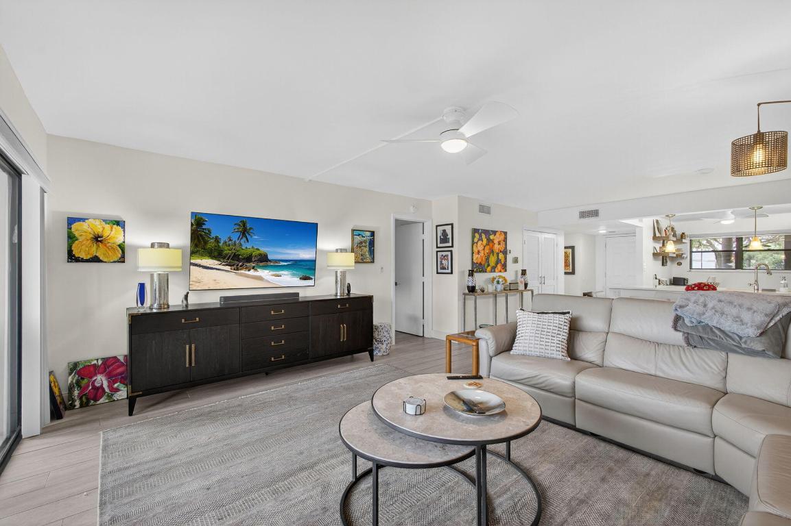 BRIARWOOD CONDO - Residential