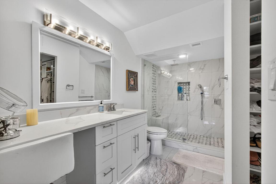 BRIARWOOD CONDO - Residential