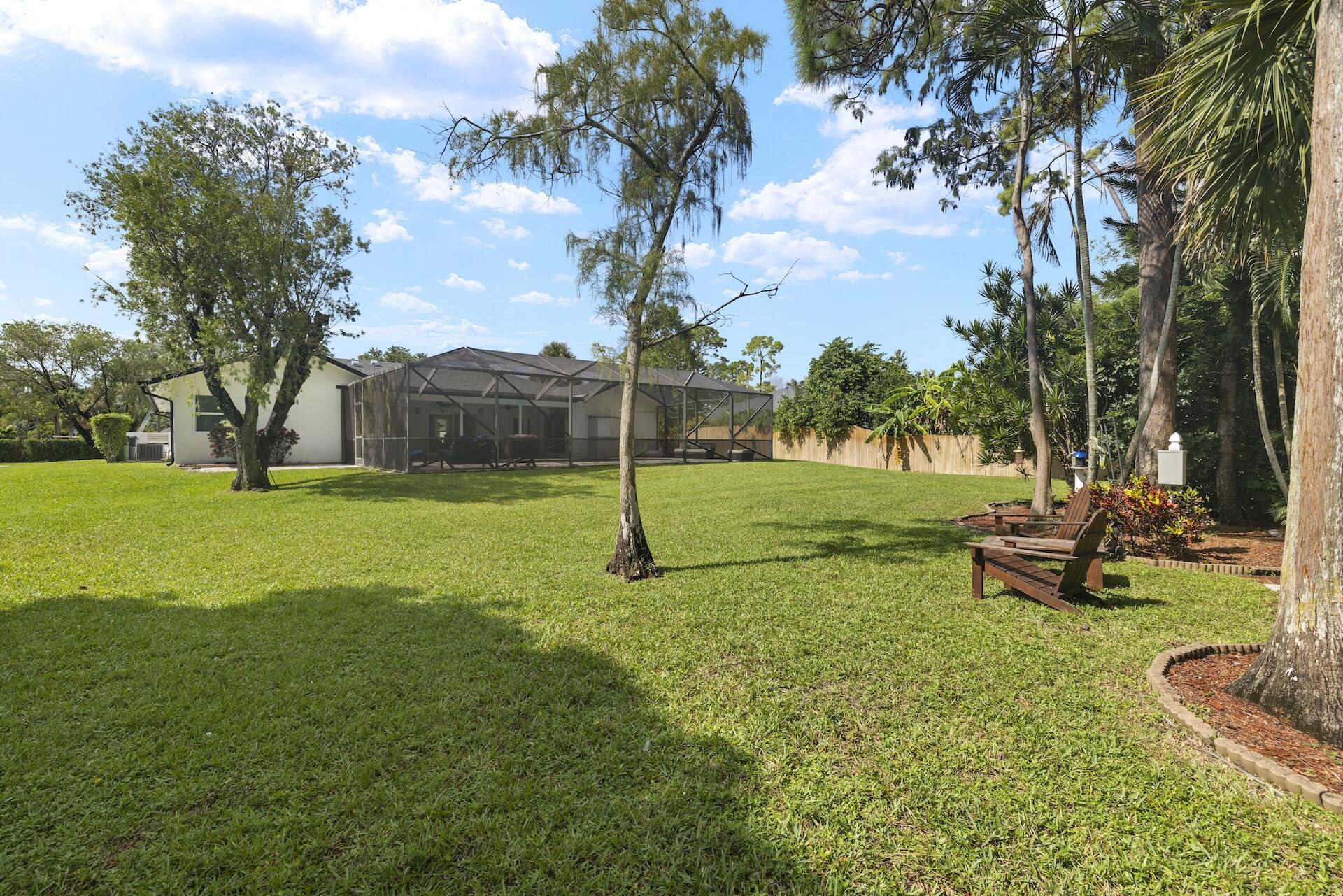 PINEWOOD EAST 2 OF WELLINGTON - Residential Lease