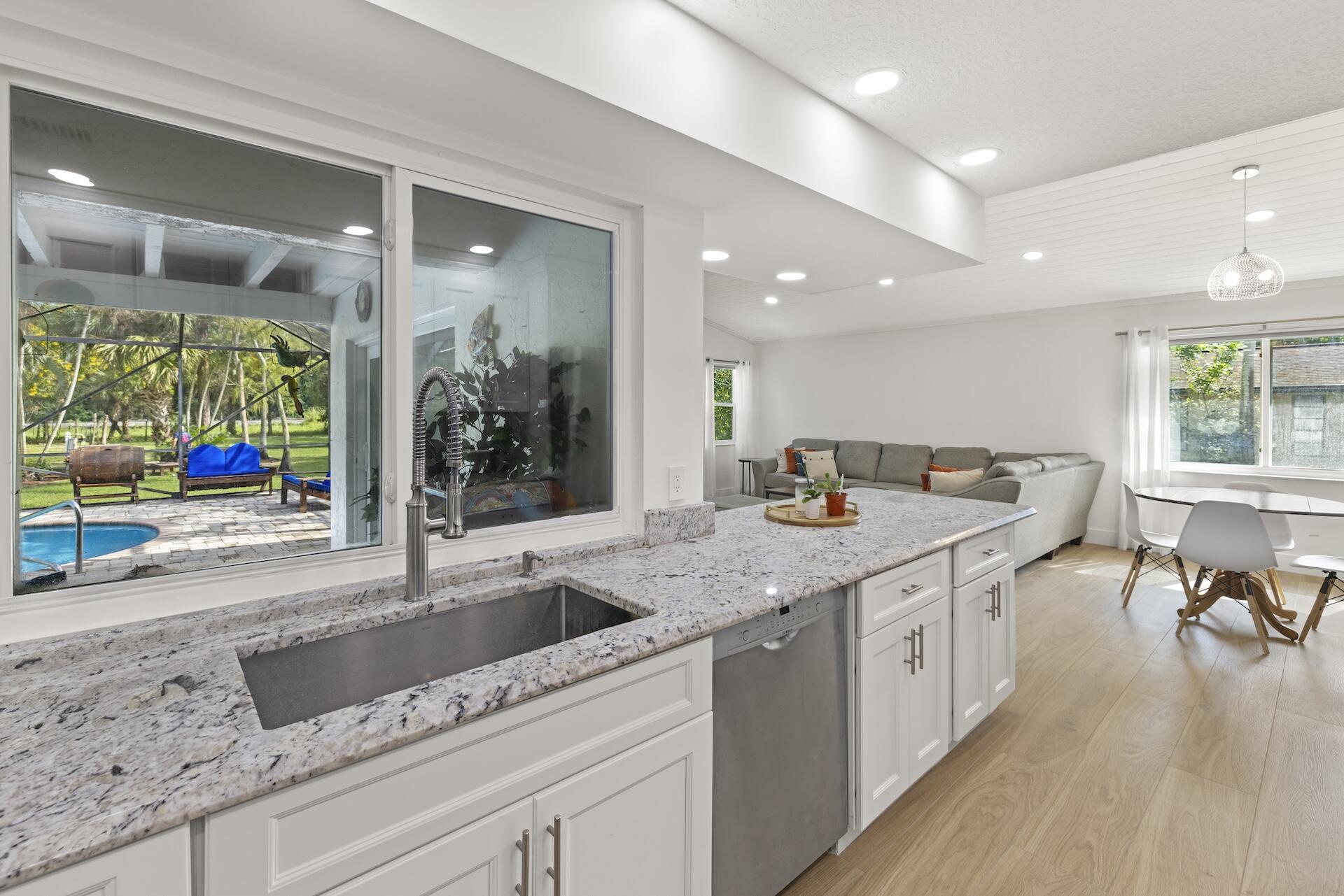 PINEWOOD EAST 2 OF WELLINGTON - Residential Lease