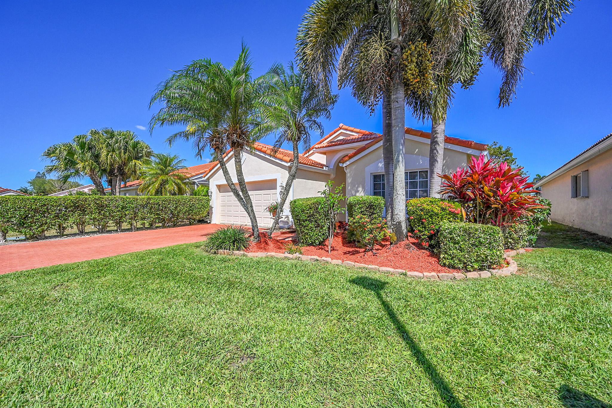 22822 Sterling Lakes Drive