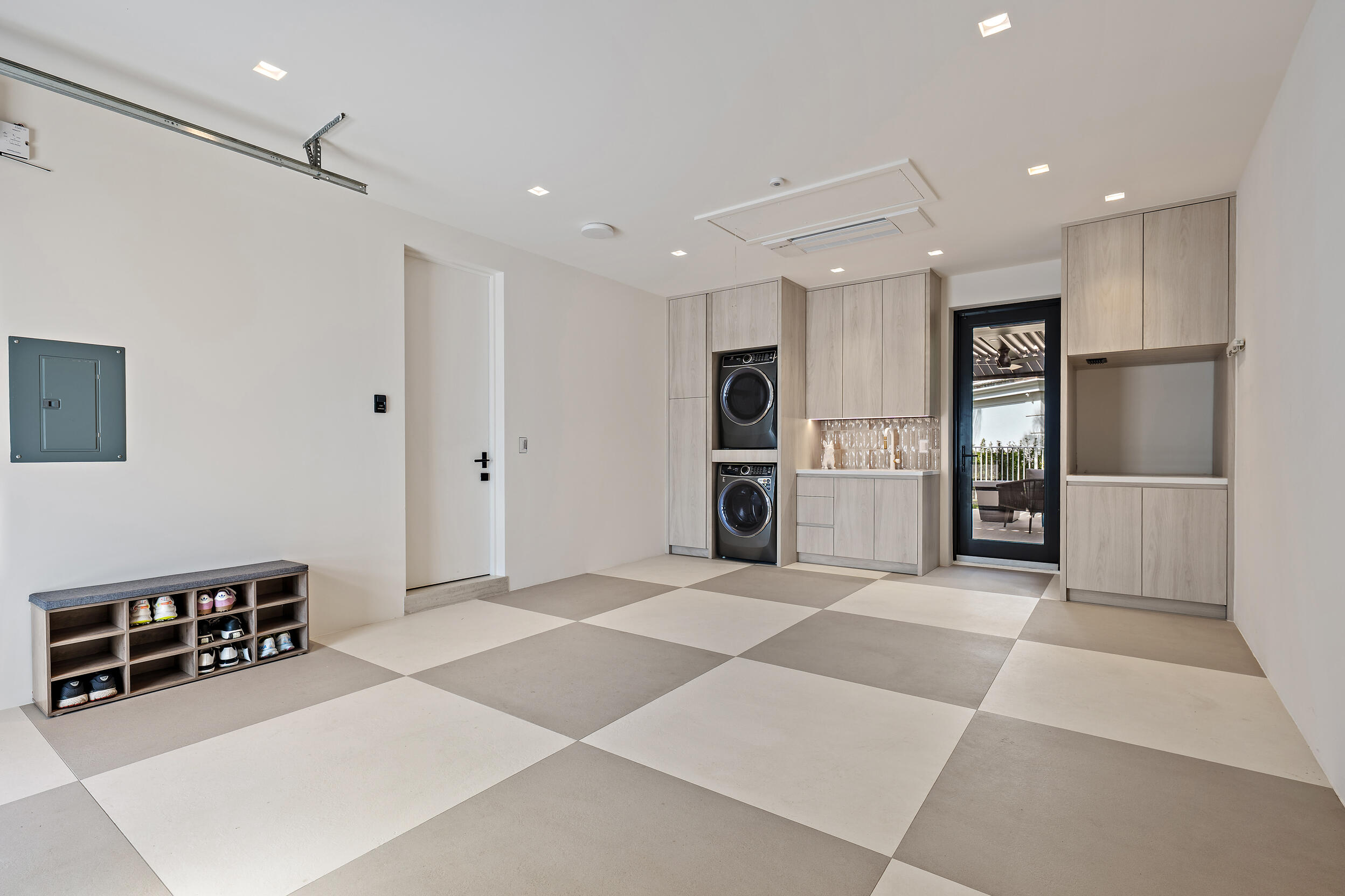 Admirals Cove - Residential