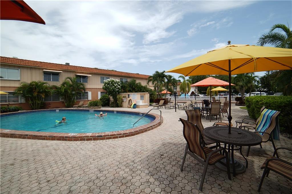 Oakland Grove Village - Residential