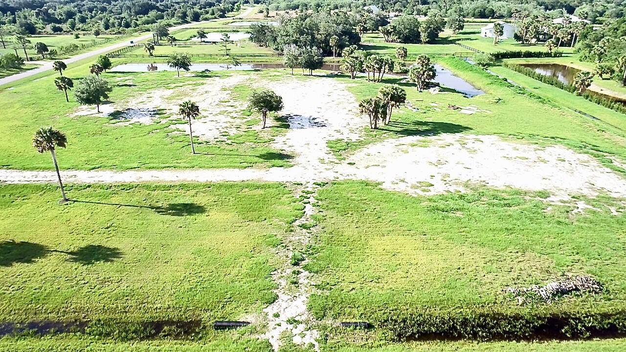 BRIDLEWOOD RANCHES - Land