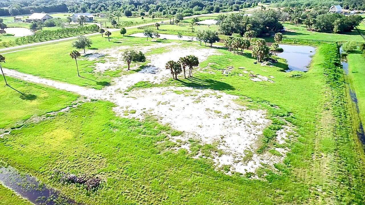BRIDLEWOOD RANCHES - Land