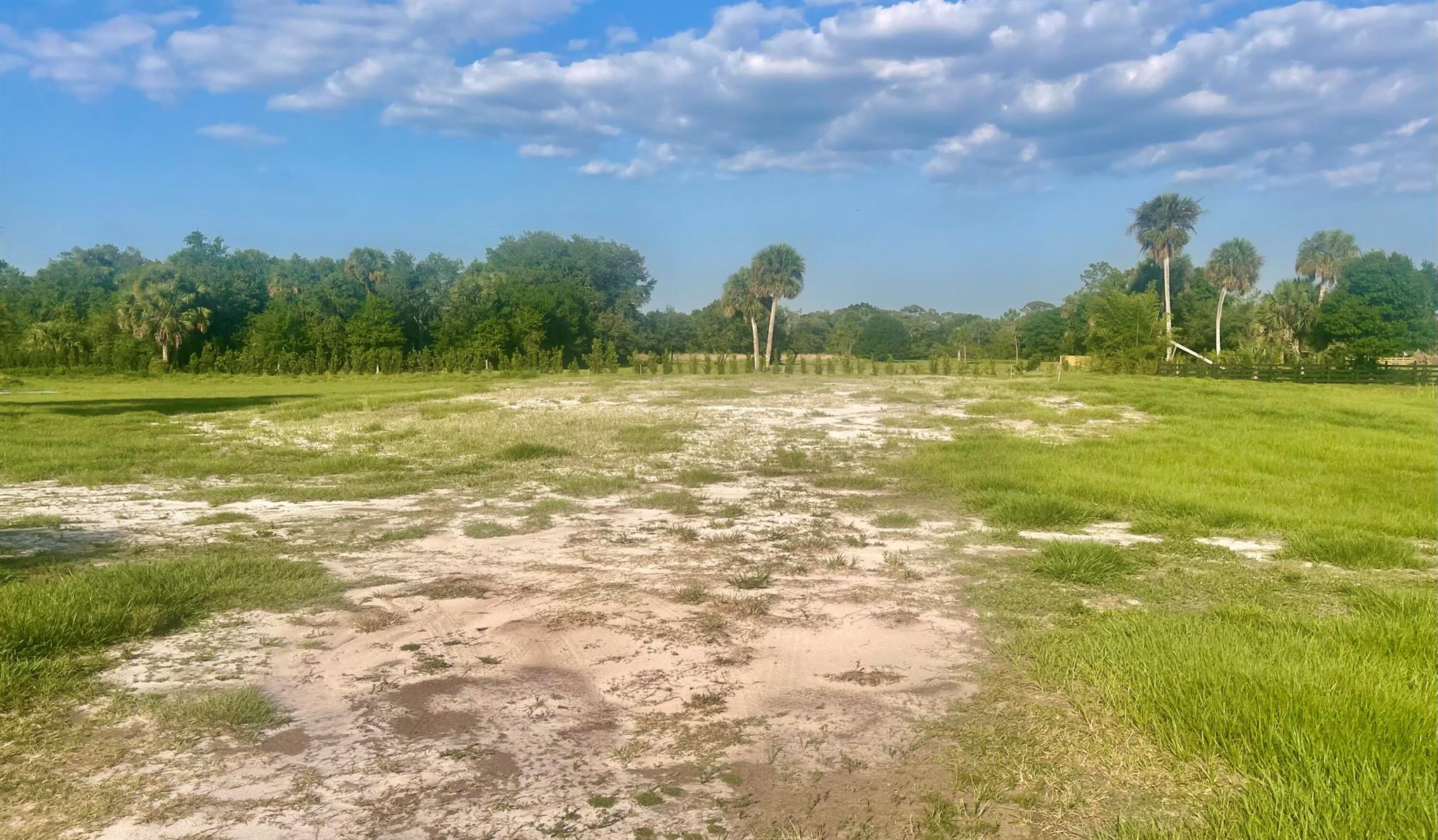 BRIDLEWOOD RANCHES - Land