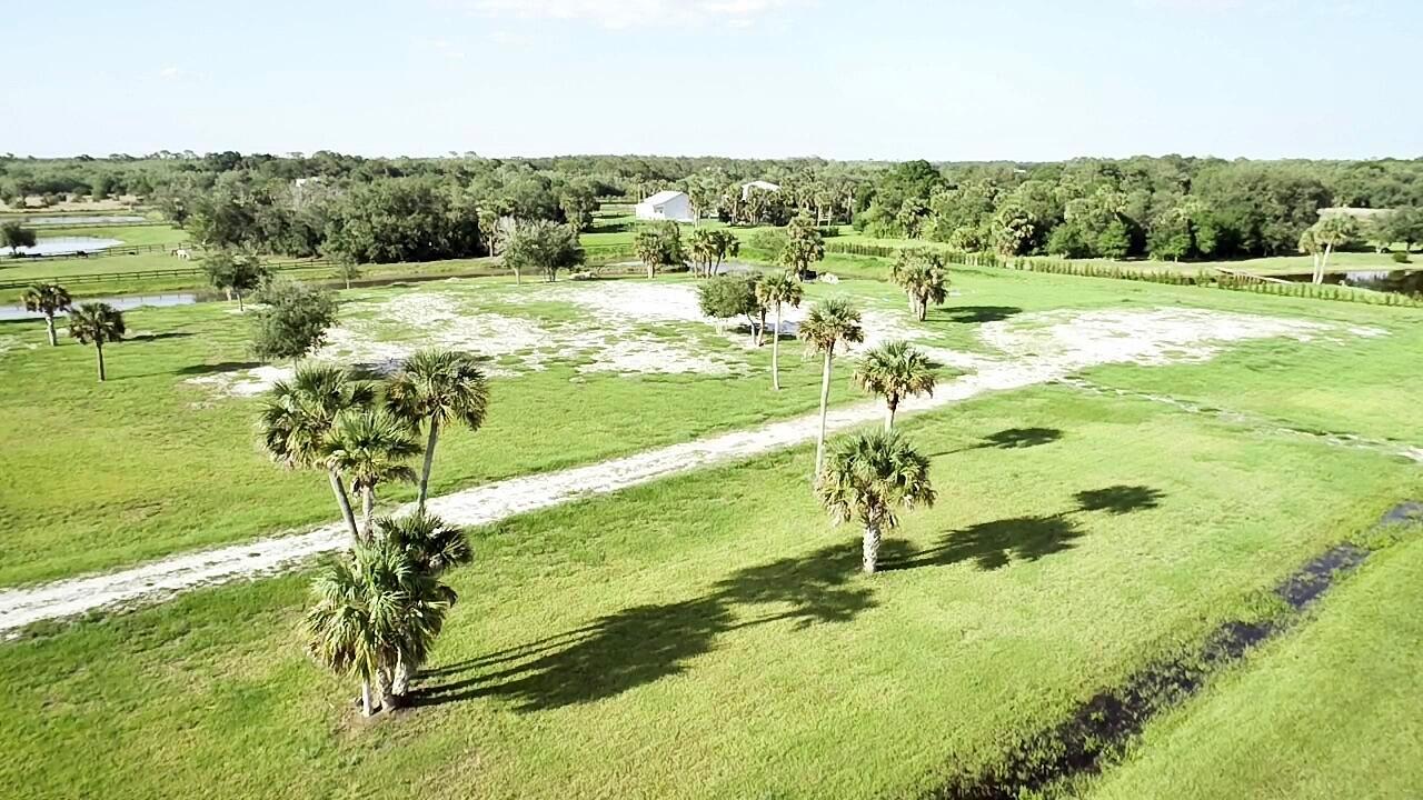 BRIDLEWOOD RANCHES - Land