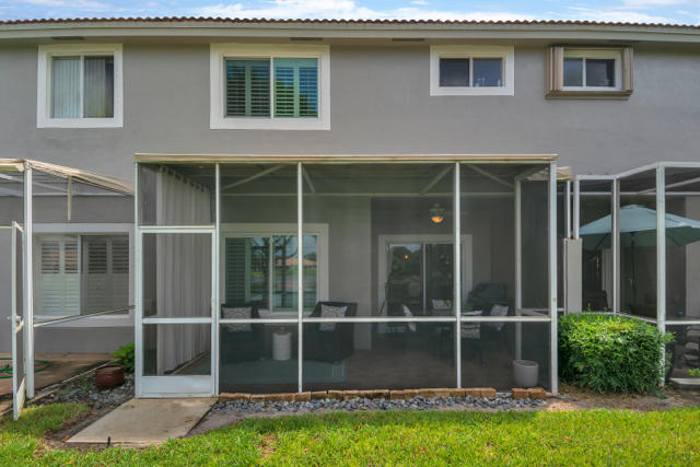 MIZNER POINTE OF BOCA VIA ANCHO - Residential Lease