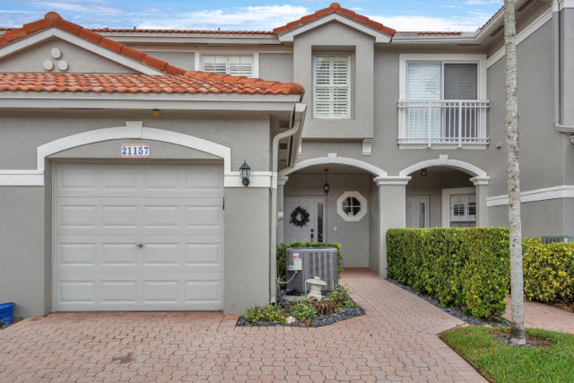 MIZNER POINTE OF BOCA VIA ANCHO - Residential Lease