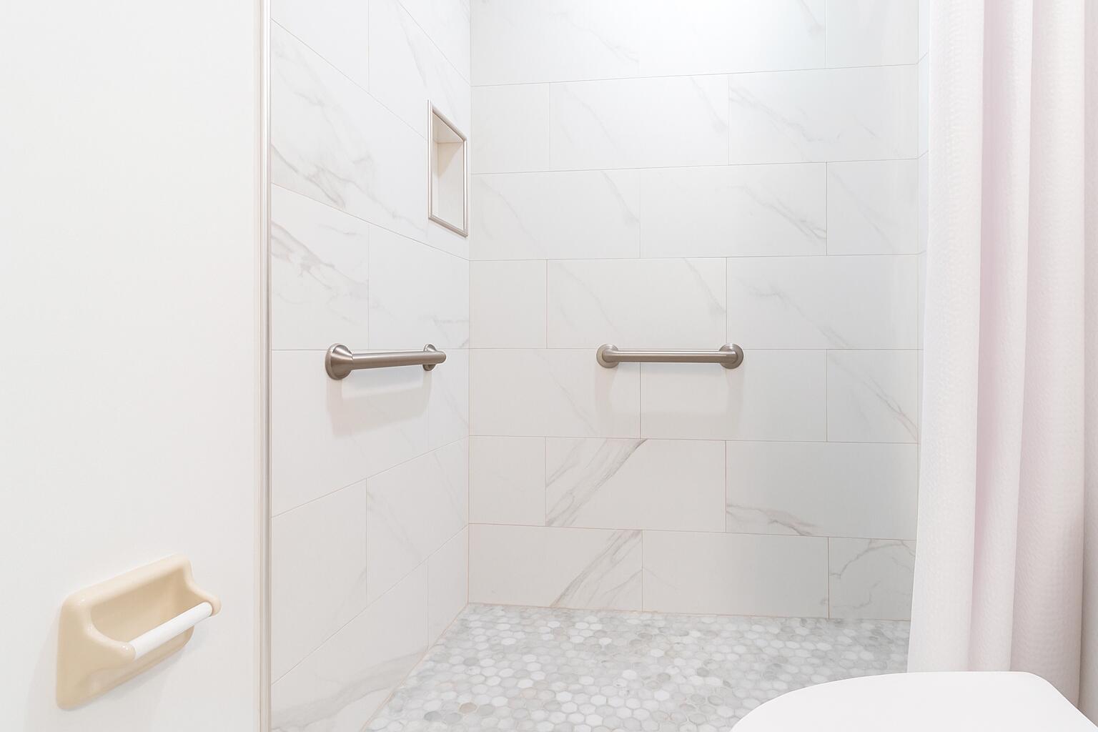 LIBERTY BAY - Residential Lease